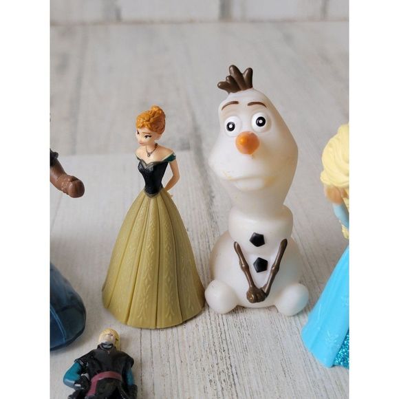 Frozen 2 Princess Elsa Anna Olaf Kristoff Hans villain hero playset toy - Picture 7 of 12